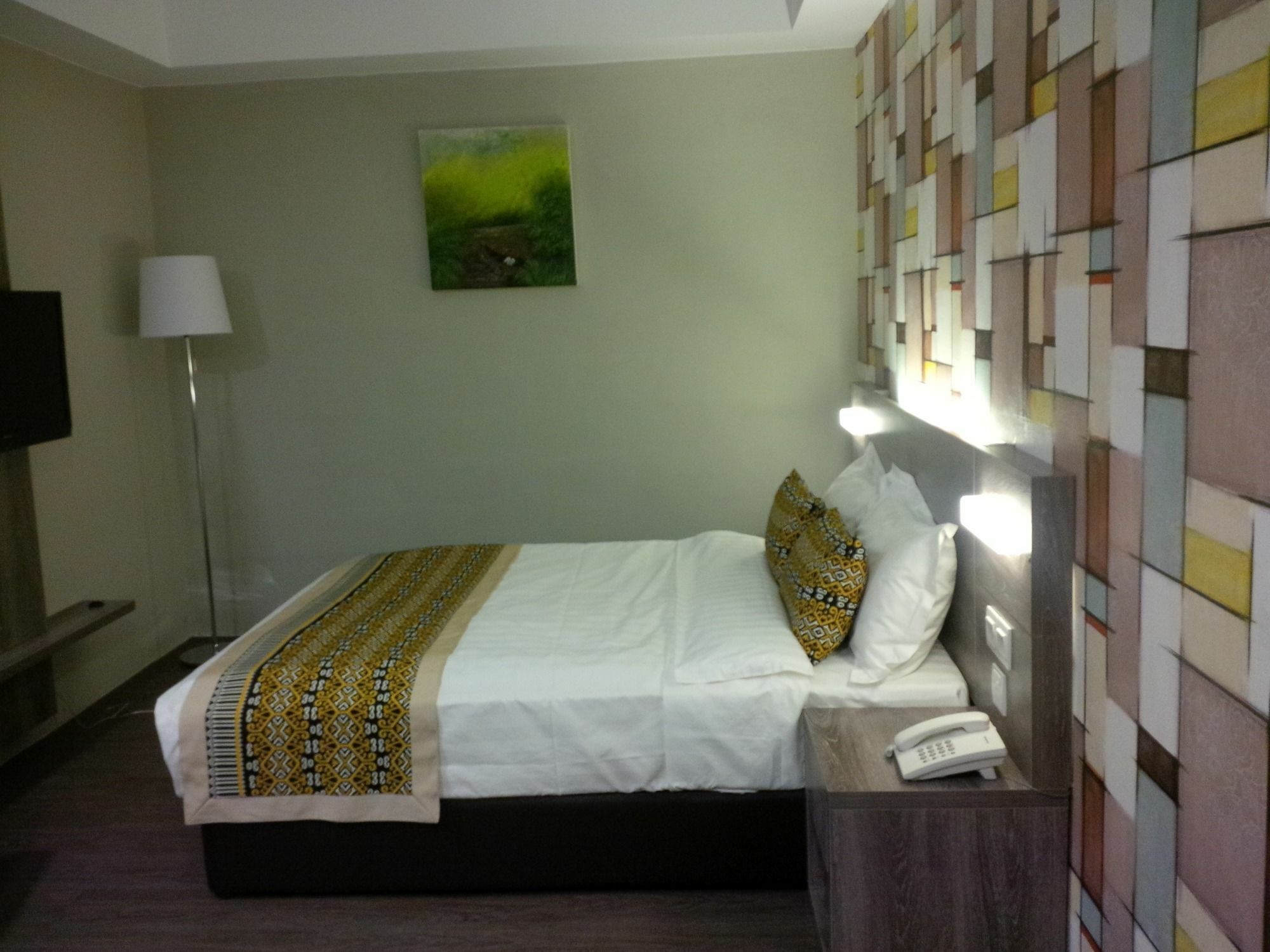Ajang Hotel Miri Buitenkant foto